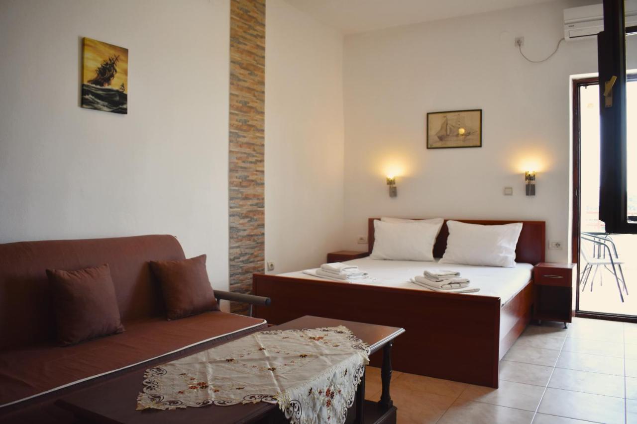Apartments Aga Ulcinj Eksteriør bilde