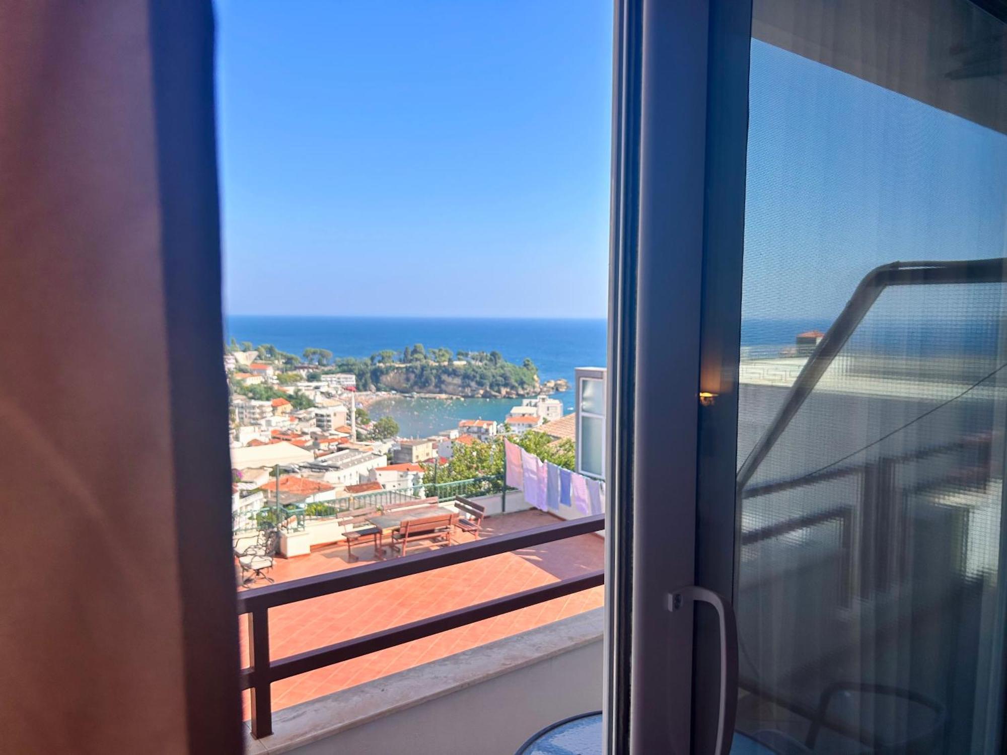 Apartments Aga Ulcinj Eksteriør bilde