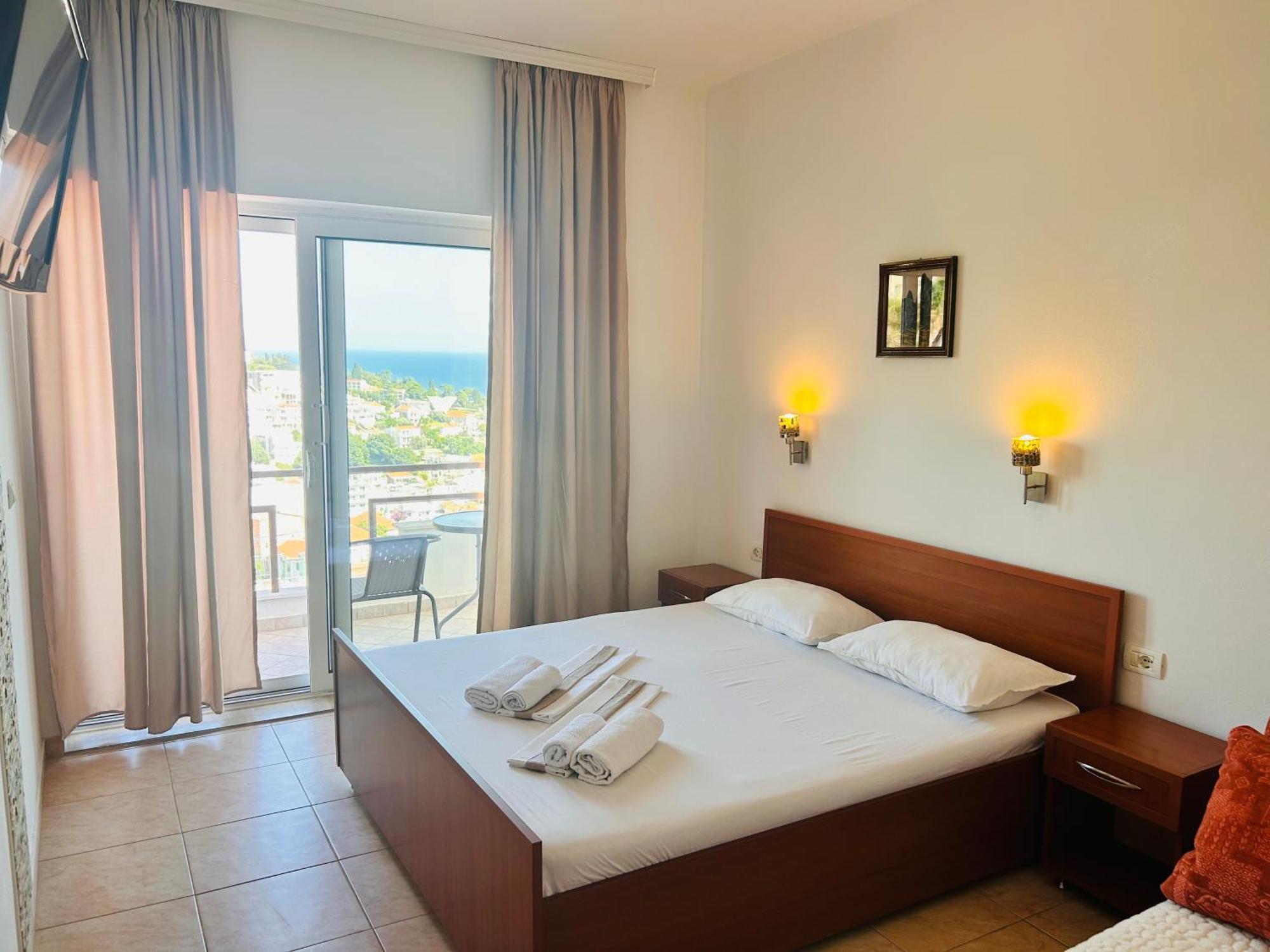 Apartments Aga Ulcinj Eksteriør bilde