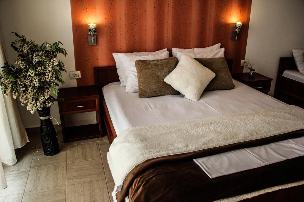 Apartments Aga Ulcinj Eksteriør bilde