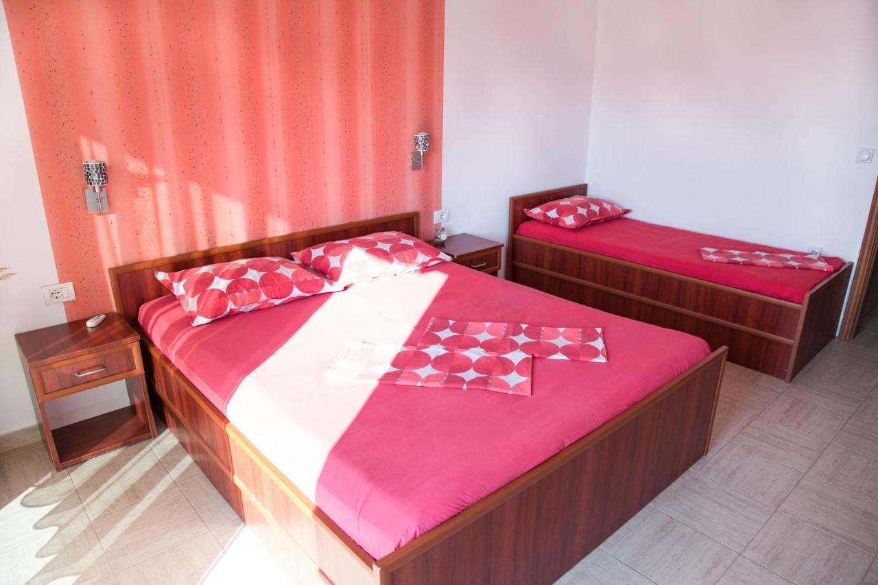 Apartments Aga Ulcinj Eksteriør bilde