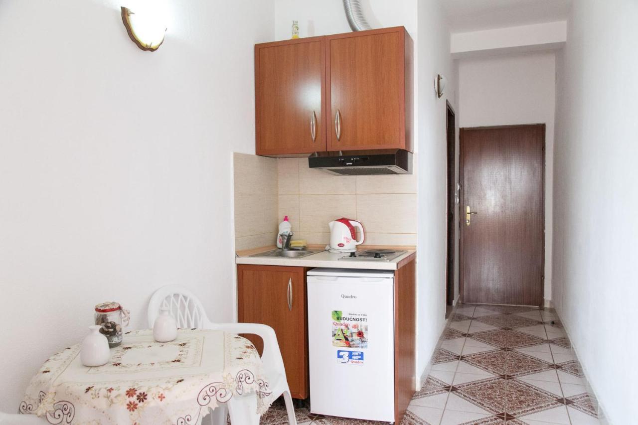 Apartments Aga Ulcinj Eksteriør bilde