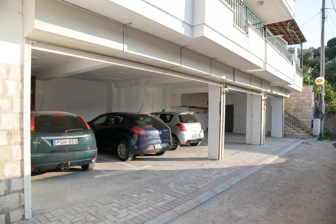 Apartments Aga Ulcinj Eksteriør bilde